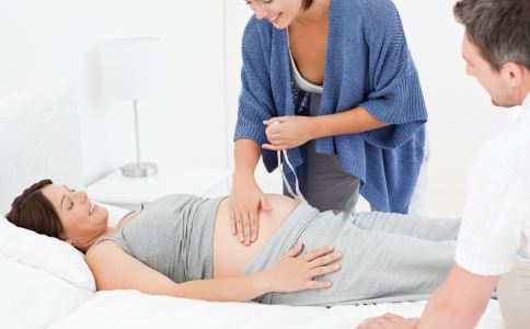 怀孕注意事项 夏季怀孕注意事项 最佳受孕季节 怎么容易受孕 性生活 房事