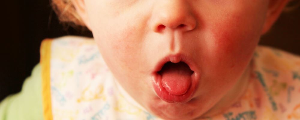 宝宝咳嗽吃什么食物好 婴儿咳嗽吃什么好的快 宝宝咳嗽吃什么好