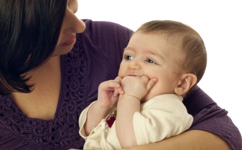 宝宝秋季易腹泻 家长需及早做好预防