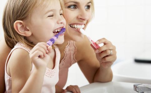 宝宝需要刷牙吗 宝宝什么时候开始刷牙好 如何清洁宝宝的牙龈