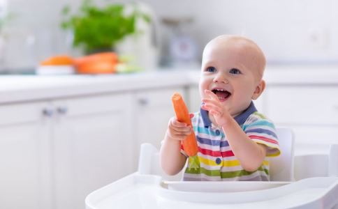孩子不爱吃饭是缺钙吗 宝宝不爱吃饭是因为缺钙吗 骨头汤可以补钙吗