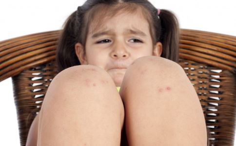 宝贝老是频繁长湿疹到底是何原因 宝贝老是频繁长湿疹要怎么办 宝宝频繁长湿疹的解决方法