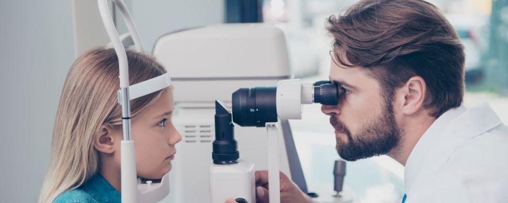 儿童弱视和近视是一样的吗 儿童弱视的治疗方法 儿童弱视的治疗方法