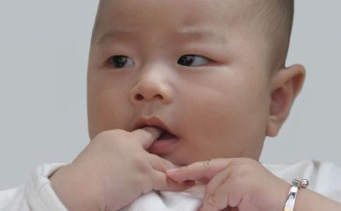 宝宝感冒流鼻涕怎么护理，宝宝感冒流鼻涕怎么办 宝宝感冒流鼻涕