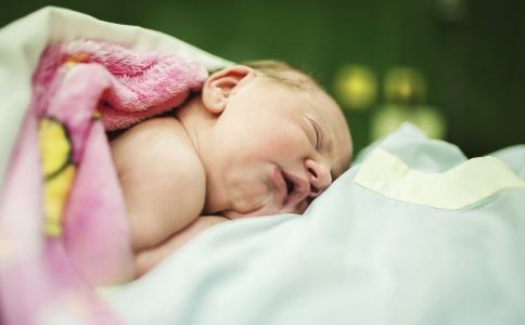 早产儿护理注意事项 这四个事项不能少