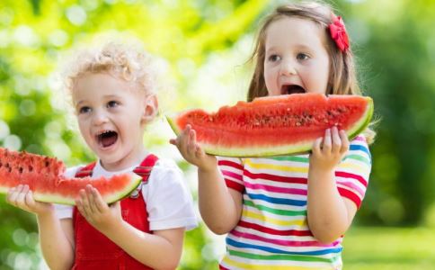 阻碍骨骼发育 健康饮食 儿童饮食