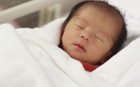 宝宝的健康情况 可以从胎便判断