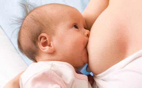 宝宝7个月时如何添加辅食 切莫断了母乳